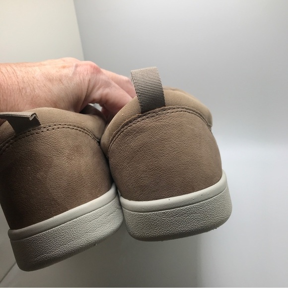 Easy Spirit “Freney 8” size 11 M beige walking shoe lace up flexible out… - Picture 8 of 8